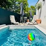 度假居 La Parenthese - Avec Piscine A 2 Min D'uzes *