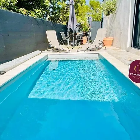 Moderne 3 Ch Piscine Privée Parking *