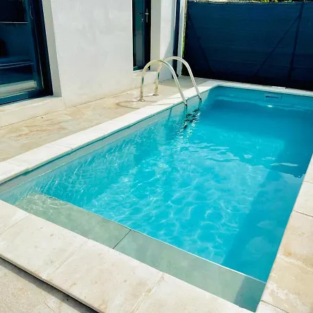 La Parenthese - Avec Piscine A 2 Min D'uzes *
