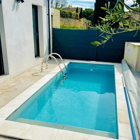 Moderne 3 Ch Piscine Privée Parking Hébergement de vacances