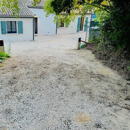 Moderne 3 Ch Piscine Privée Parking *