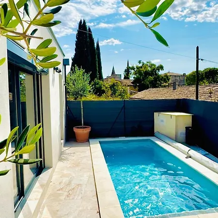 Moderne 3 Ch Piscine Privée Parking Hébergement de vacances *