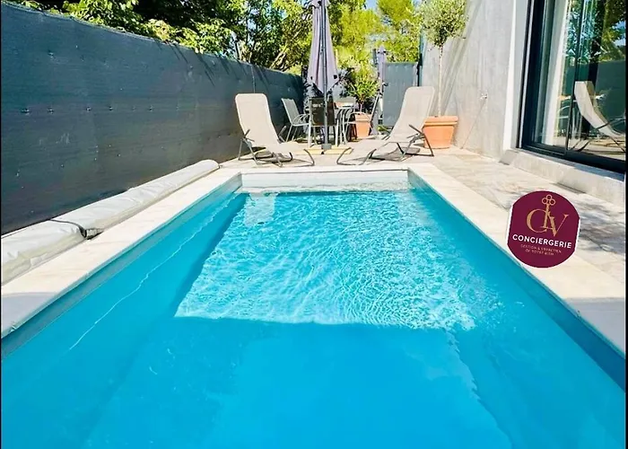 Moderne 3 Ch Piscine Privée Parking *