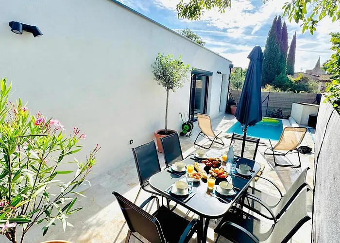 Moderne 3 Ch Piscine Privée Parking Saint-Maximin (Gard)